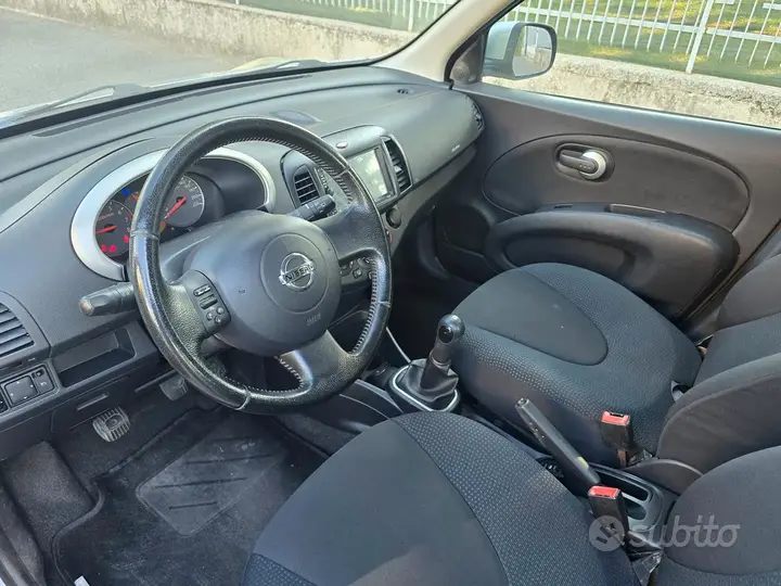 Nissan Micra 2010 photo 5