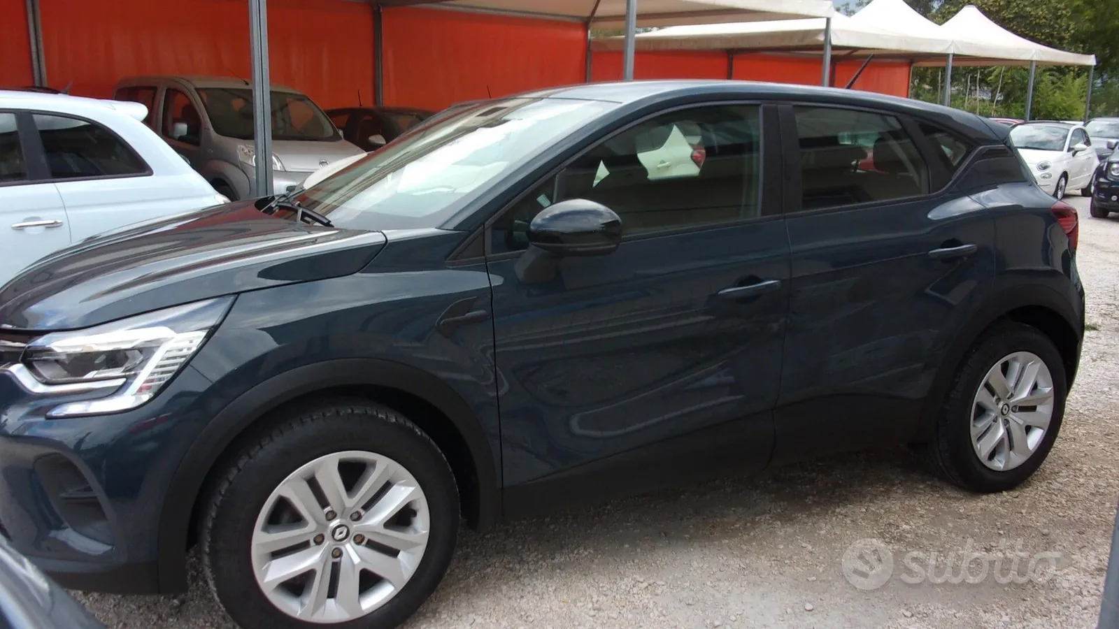Renault Captur 2023 photo 3