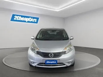 Nissan Note 2015 photo 3