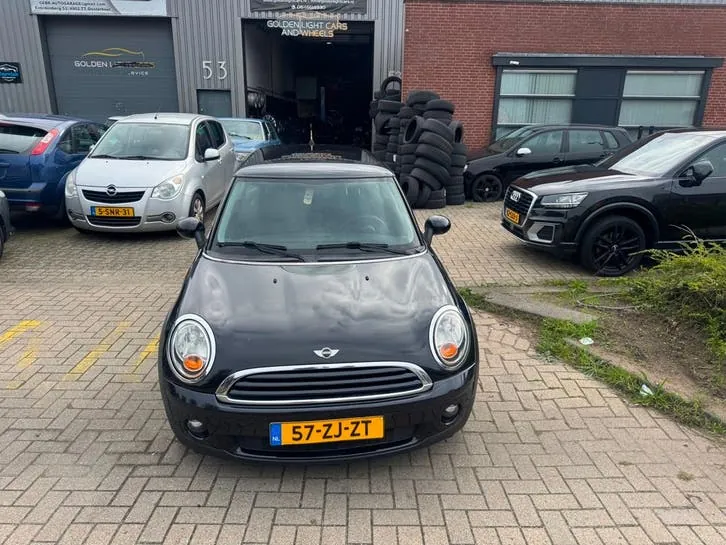 Mini One 2008 photo 2