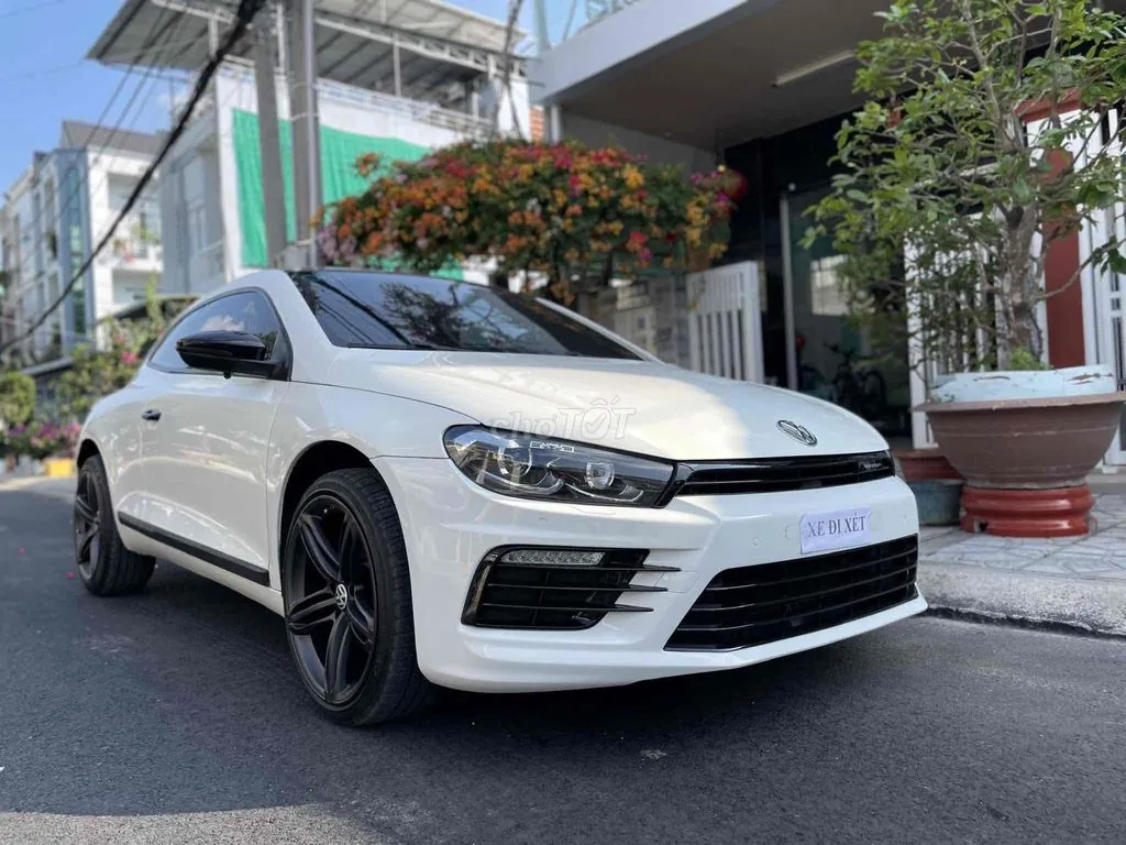 Volkswagen Scirocco 2010 photo 3