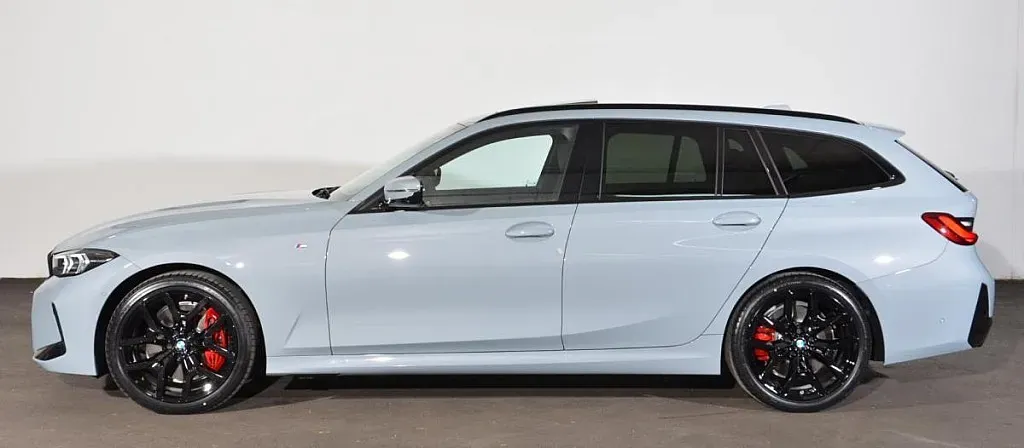 BMW 3 Series 2025 photo 3
