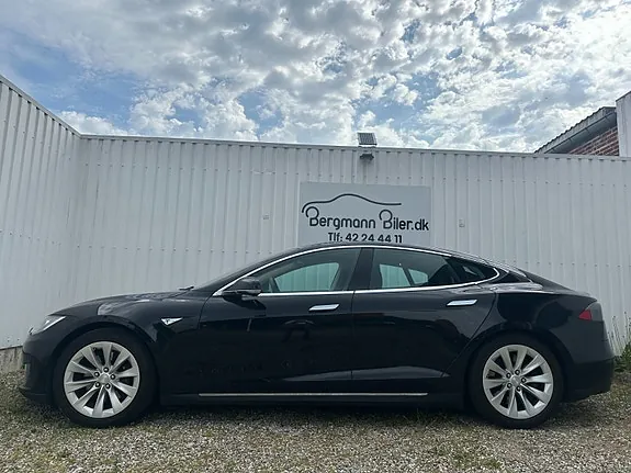 Tesla Model S 2015 photo 4