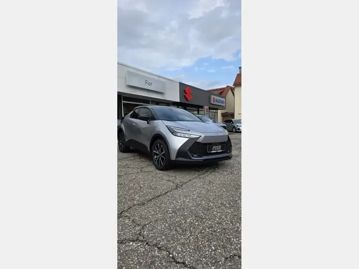 Toyota C-Hr 2025 photo 3