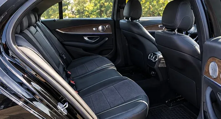 Mercedes-Benz E-Class 2017 photo 2
