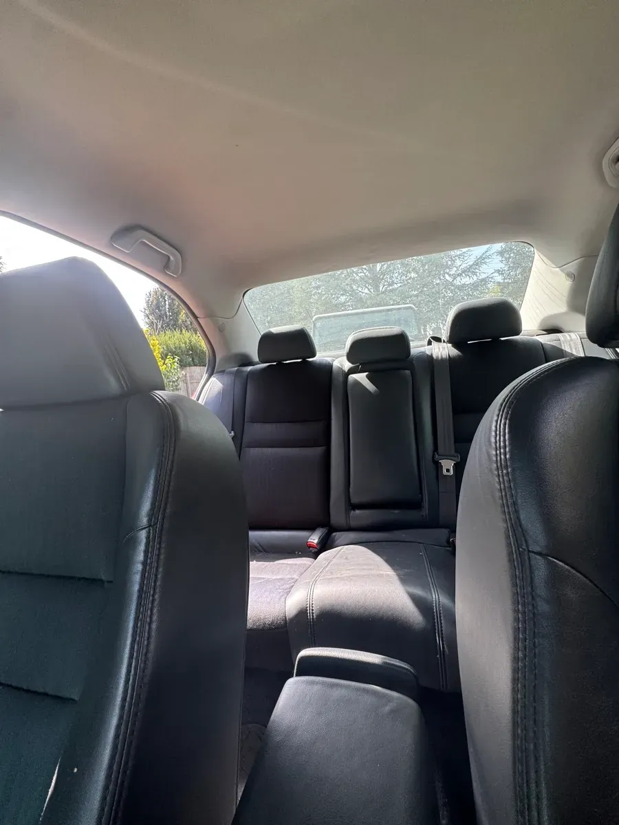 Honda Accord 2004 photo 2