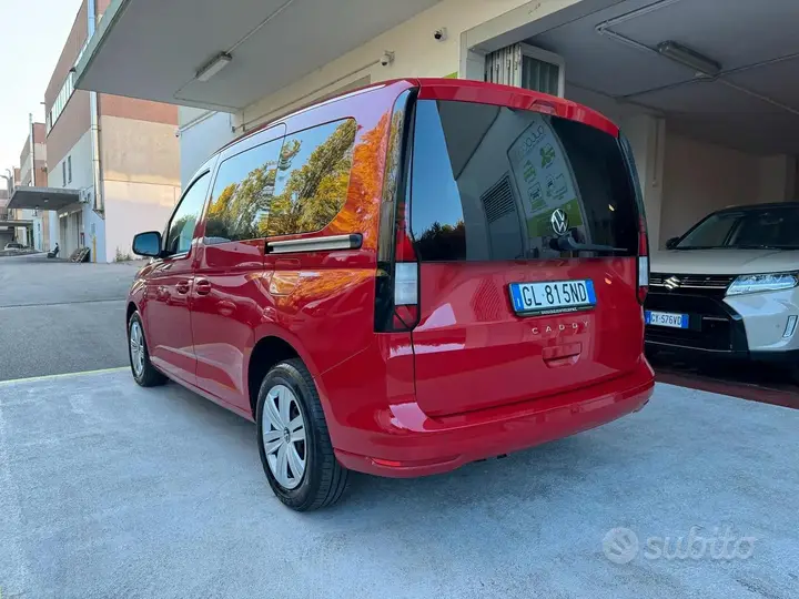 Volkswagen Caddy 2022 photo 2