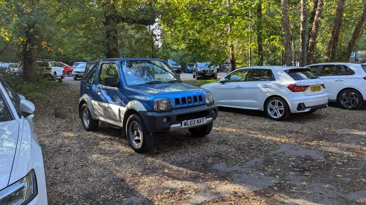 Suzuki Jimny 2003 photo 2