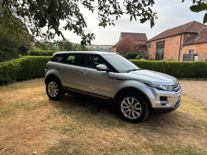 Land Rover Range Rover Evoque 2014 photo 4
