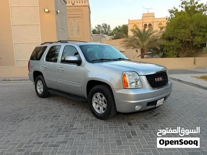 GMC Yukon 2014 photo 3