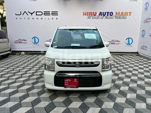 Daihatsu Mira 2023 photo 3