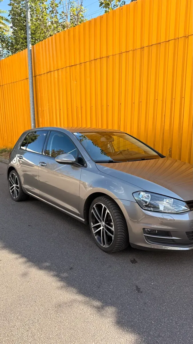 Volkswagen Golf 2014 photo 2