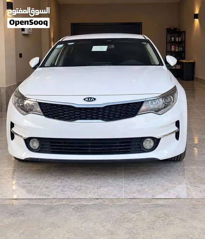 Kia K5 2017 photo 3