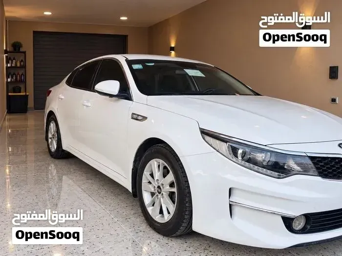 Kia K5 2017 photo 4