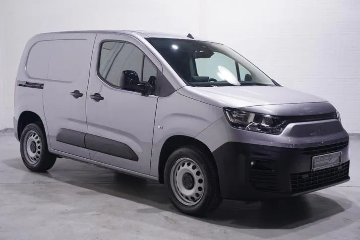 Fiat Doblò 2024 photo 2