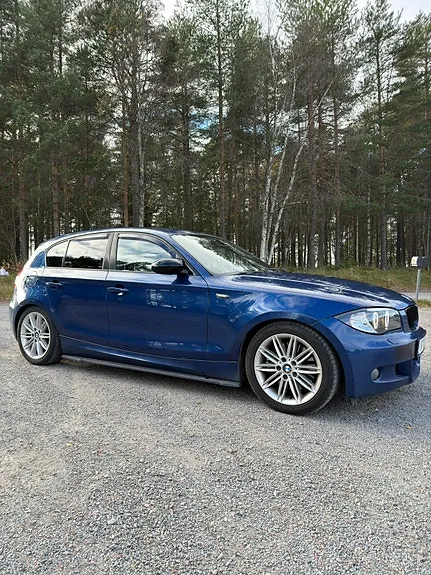 BMW 130I