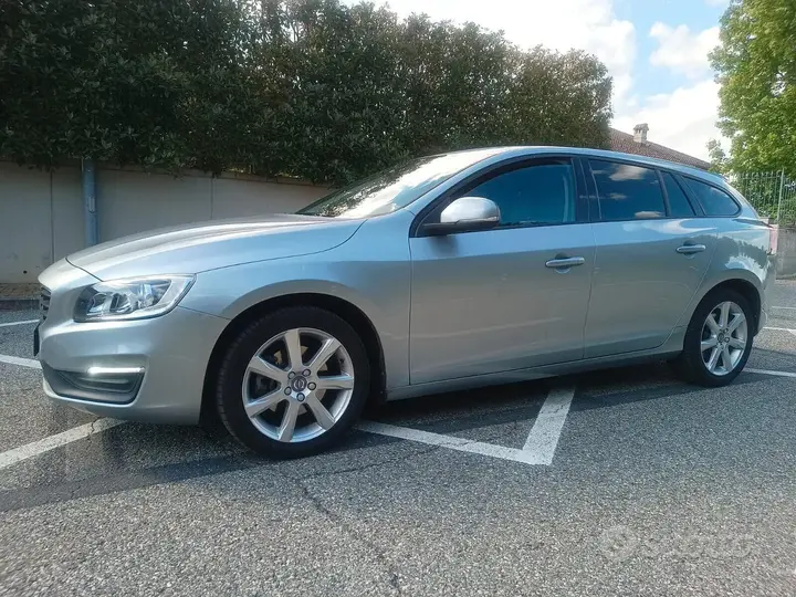 Volvo V60 2018 photo 4