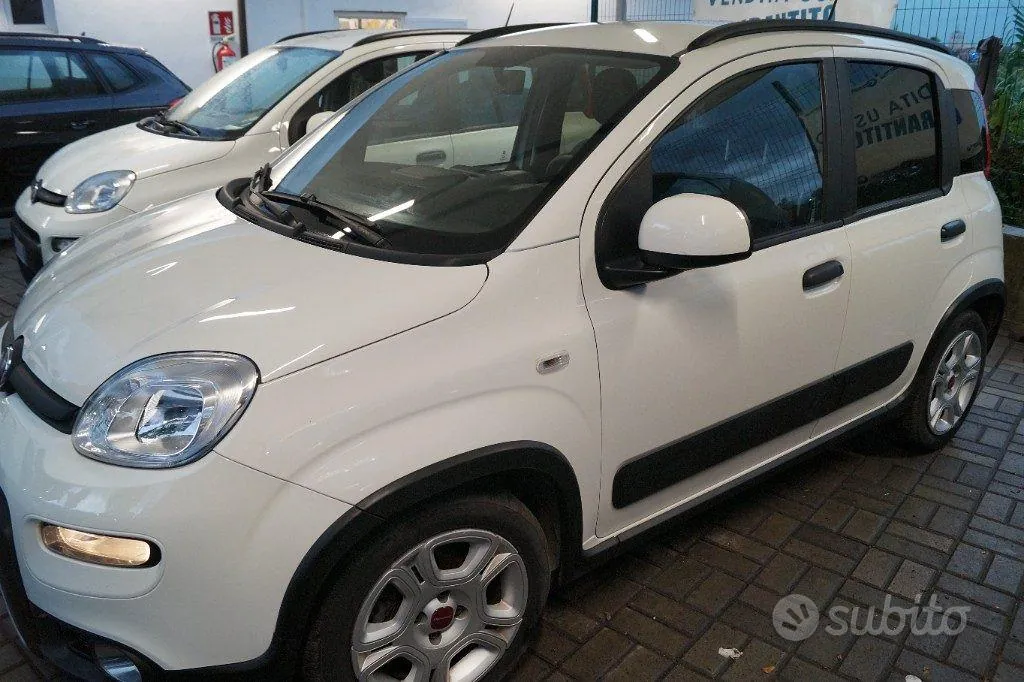 Fiat Panda 2023 photo 2