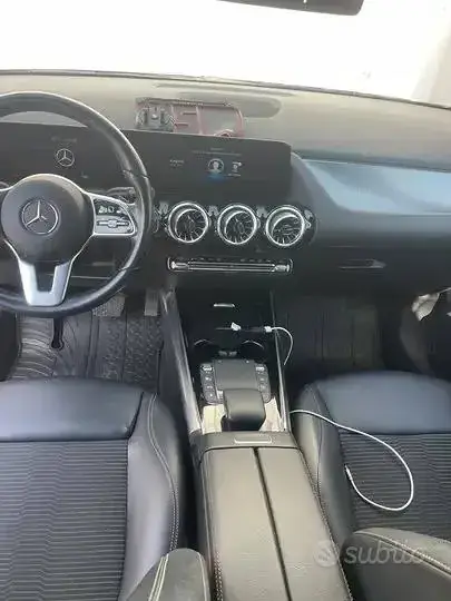 Mercedes-Benz Gla 2022 photo 3
