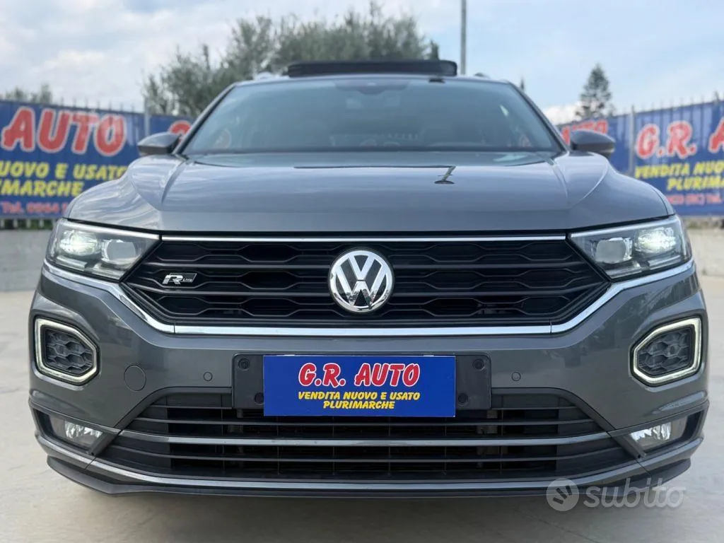 Volkswagen T-Roc 2019 photo 2