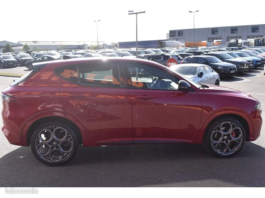Alfa Romeo Tonale 2024 photo 4