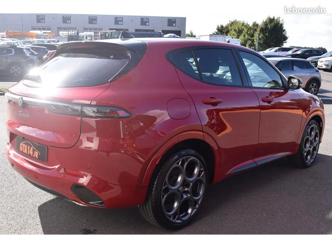 Alfa Romeo Tonale 2024 photo 2