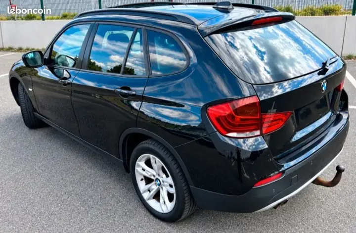 BMW X1 2012 photo 2