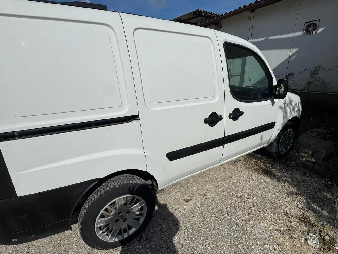 Fiat Doblo 2006 photo 2