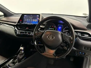 Toyota C-Hr 2018 photo 4
