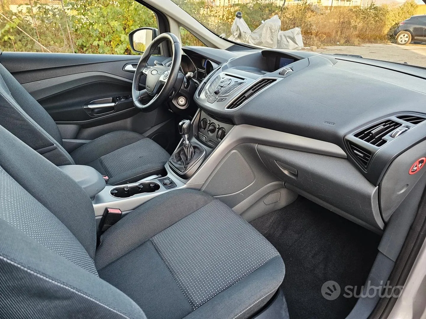 Ford C-Max 2010 photo 5