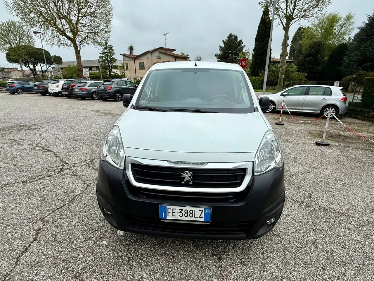 Peugeot Partner 2016 photo 2