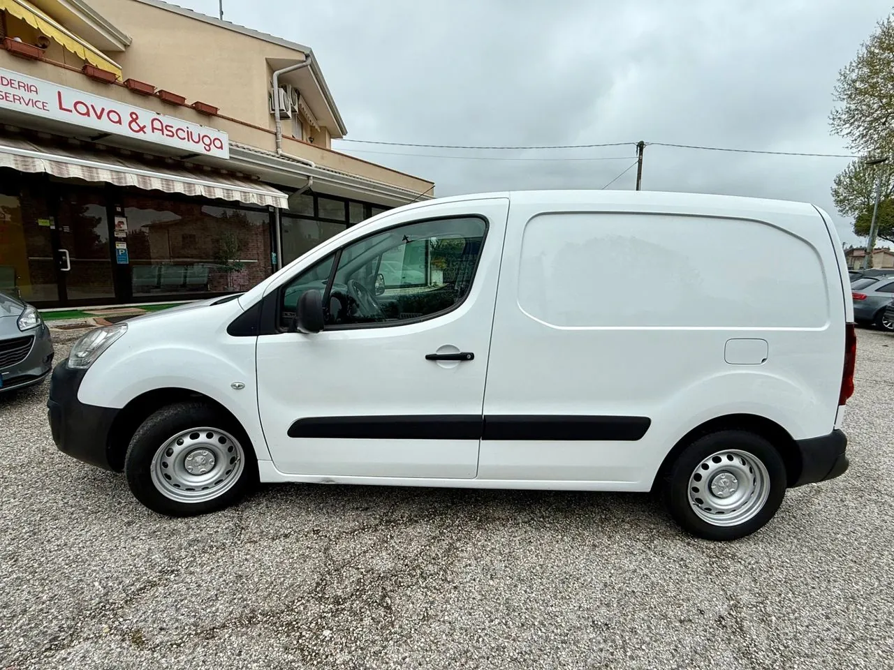 Peugeot Partner 2016 photo 4