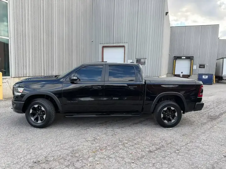 Ram 1500 2020 photo 3