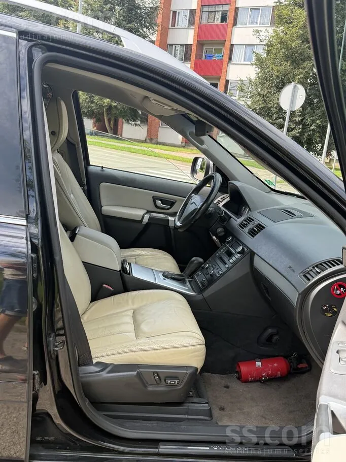 Volvo Xc90 2012 photo 3