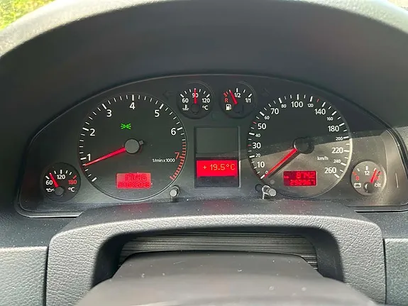Audi A6 2000 photo 4