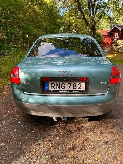 Audi A6 2000 photo 2
