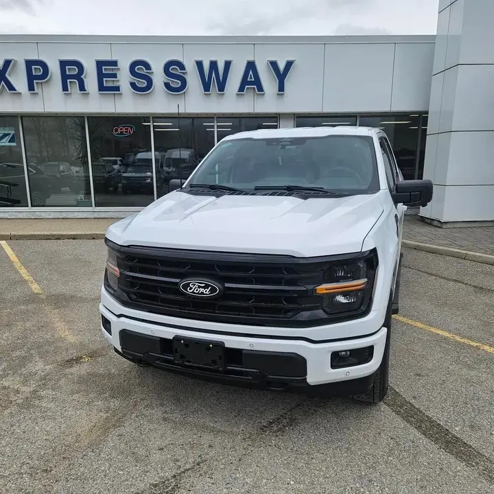 Ford F-150 2026 photo 2