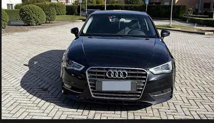 Audi A3 2014 photo 2