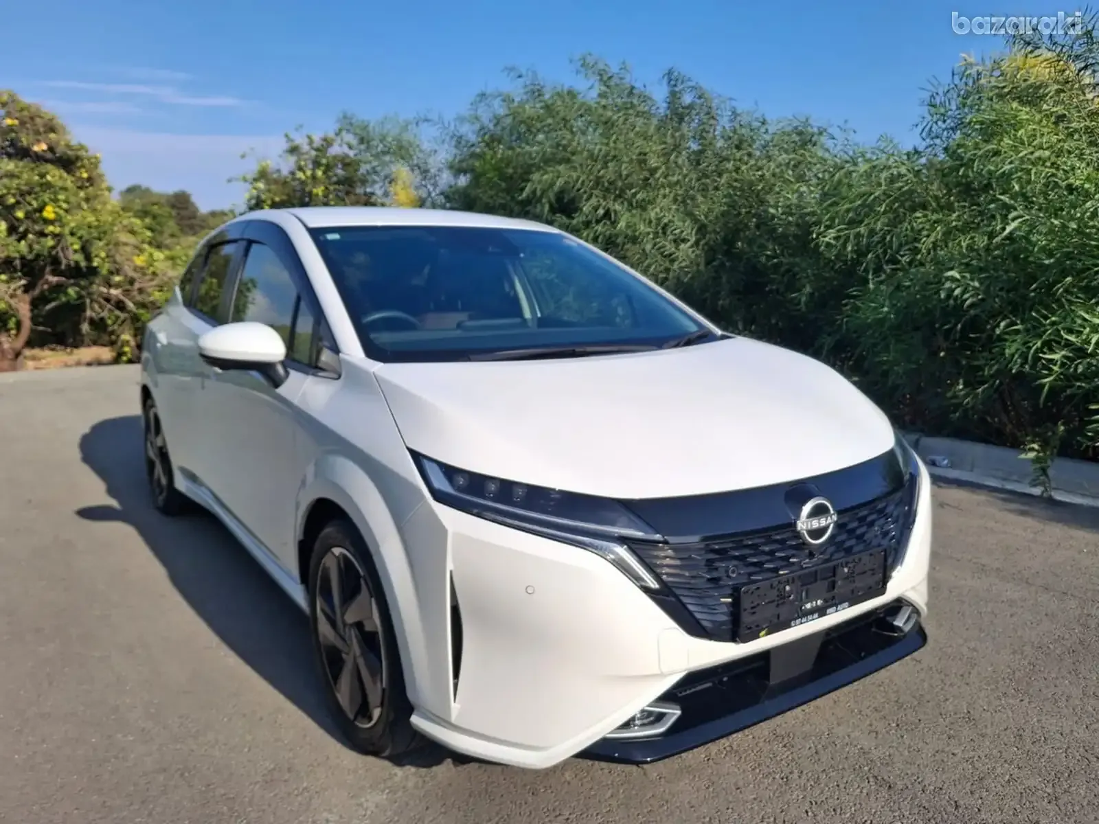Nissan Aura