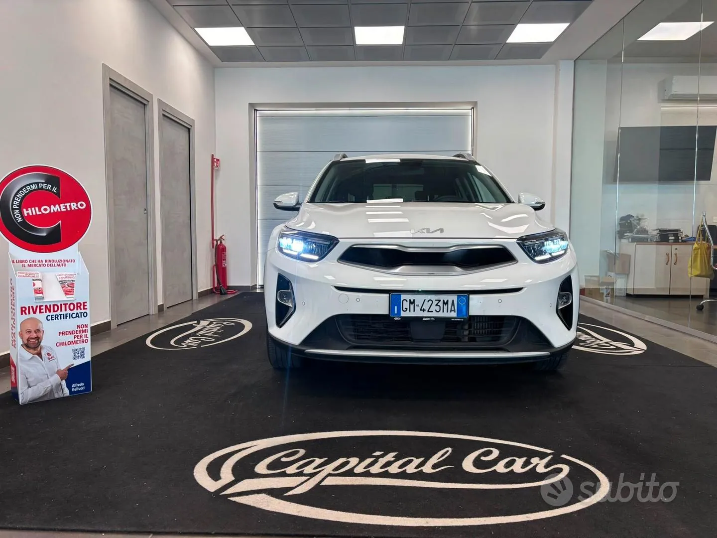 Kia Stonic 2023 photo 3