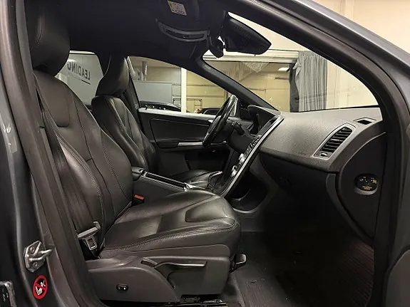 Volvo Xc60 2017 photo 5
