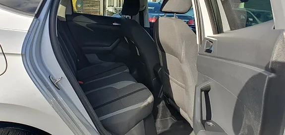 Volkswagen Polo 2018 photo 4