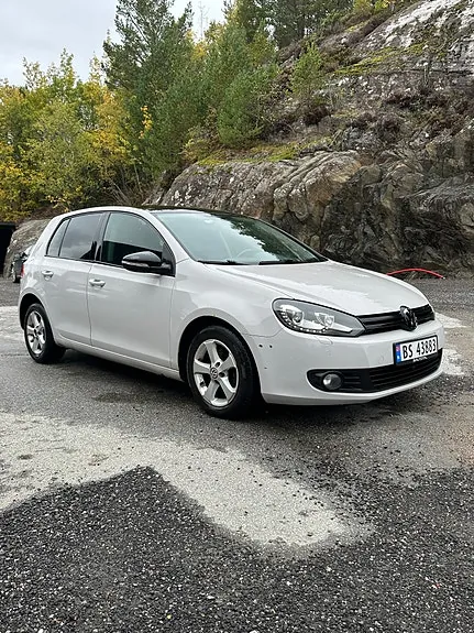 Volkswagen Golf Vi 2012 photo 2