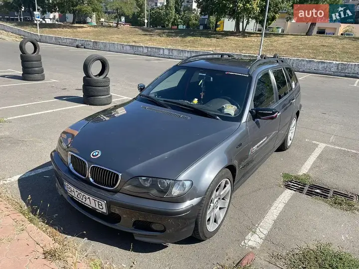 BMW 3 Series 2003 photo 3