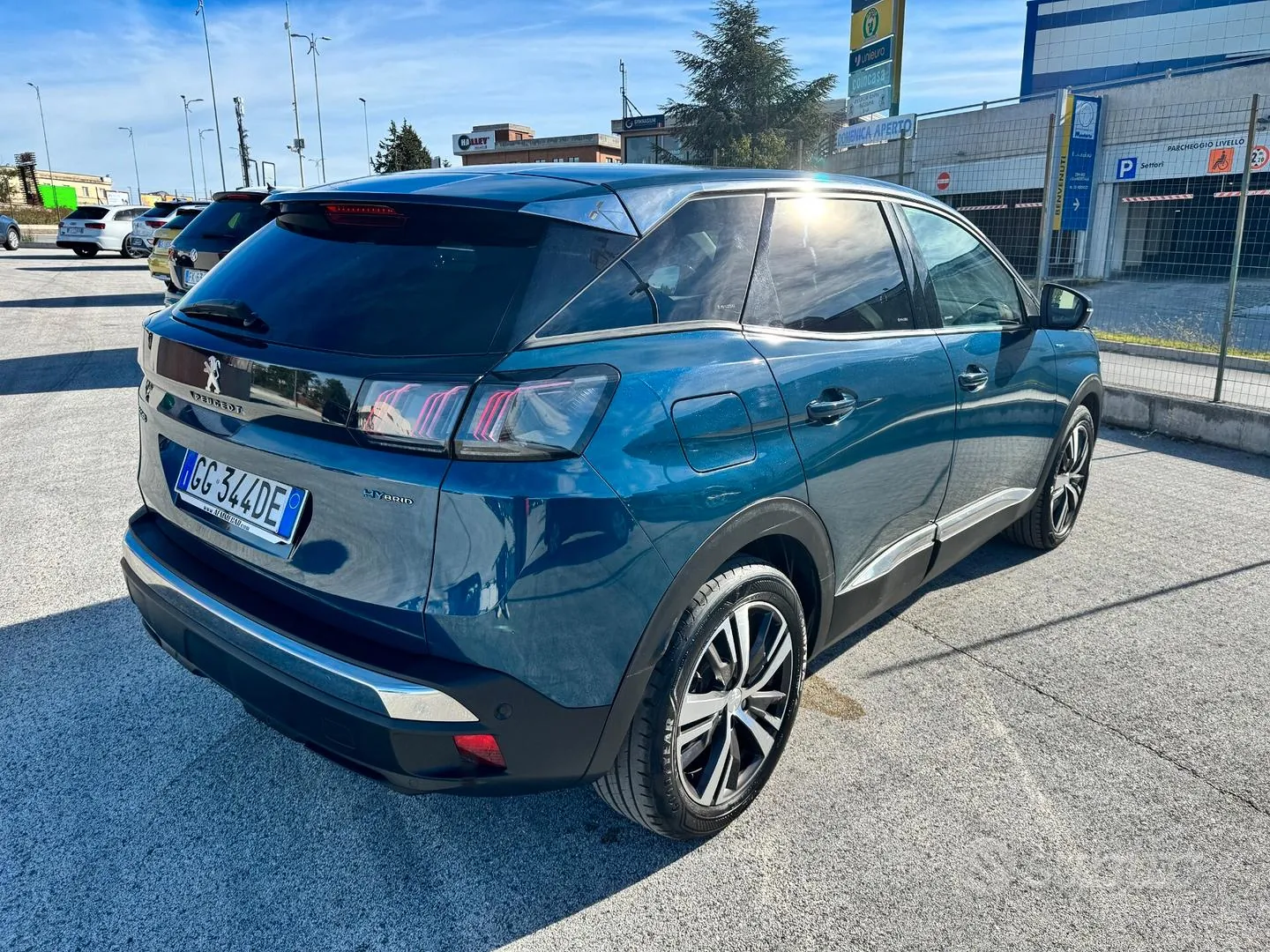 Peugeot 3008 2021 photo 4