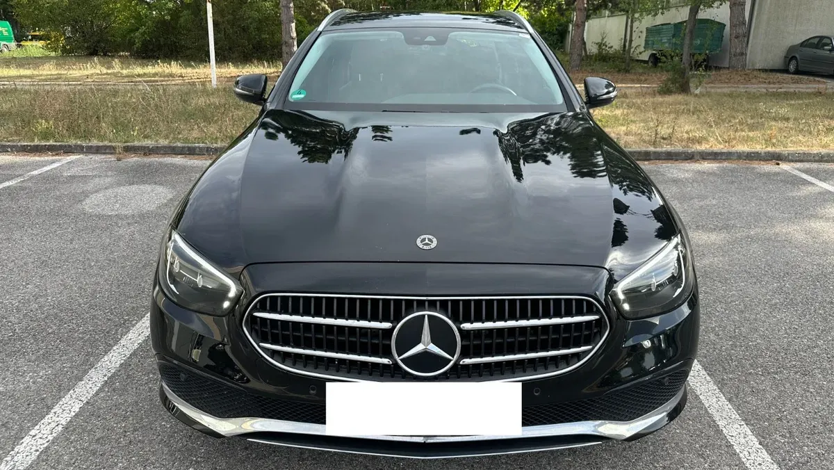 Mercedes-Benz E-Class 2021 photo 2