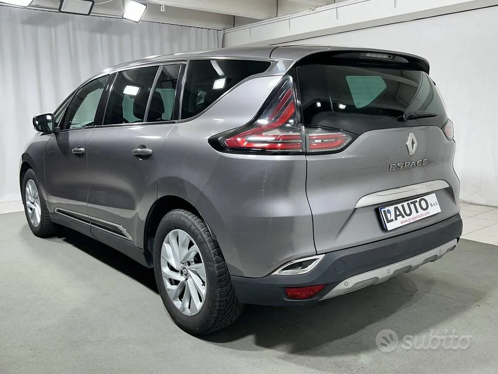 Renault Espace 2016 photo 3