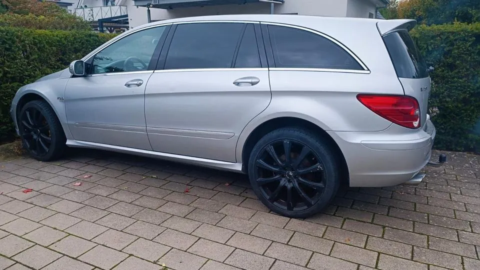 Mercedes-Benz R 350