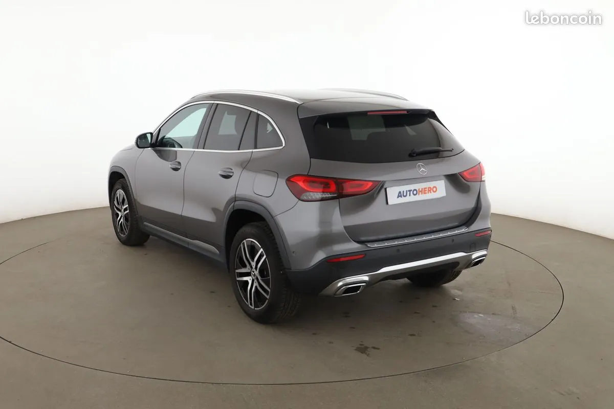 Mercedes-Benz Gla 2022 photo 2
