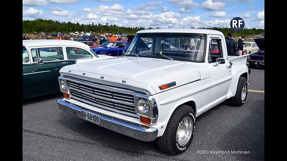 Ford F-100